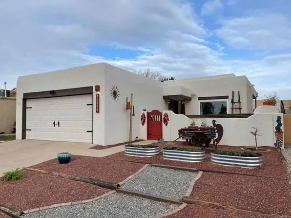 10219 Arroyo Crest Dr NW, Albuquerque, NM 87114