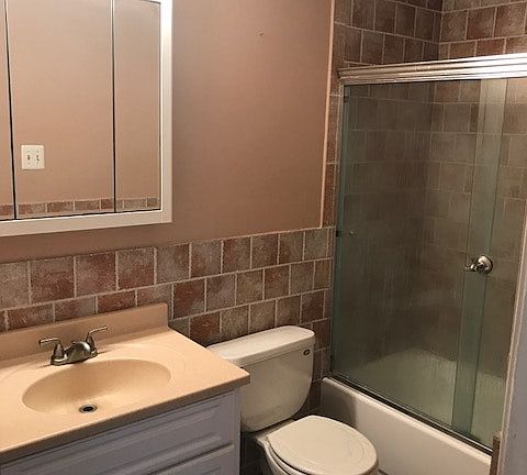 Upstairs Bathroom