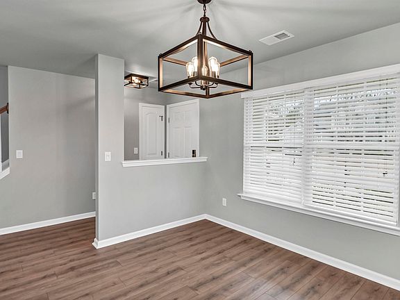 5th image of 116 Tolbert St