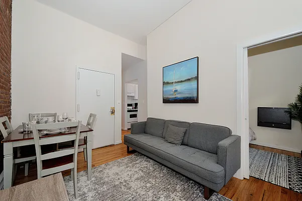 Rented by Corcoran | media 5