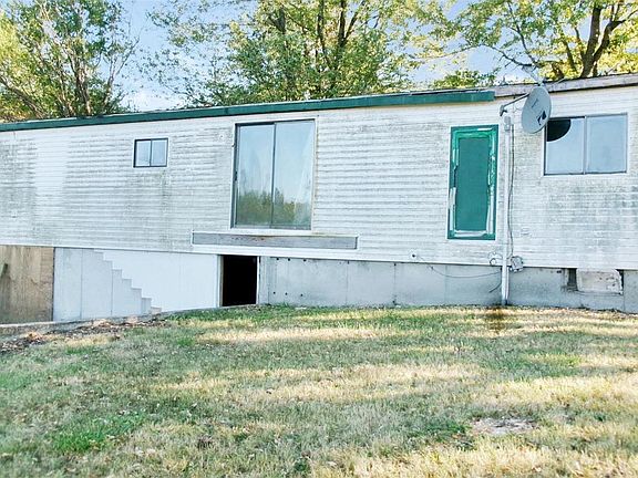 3rd image of 7547 State Road Z