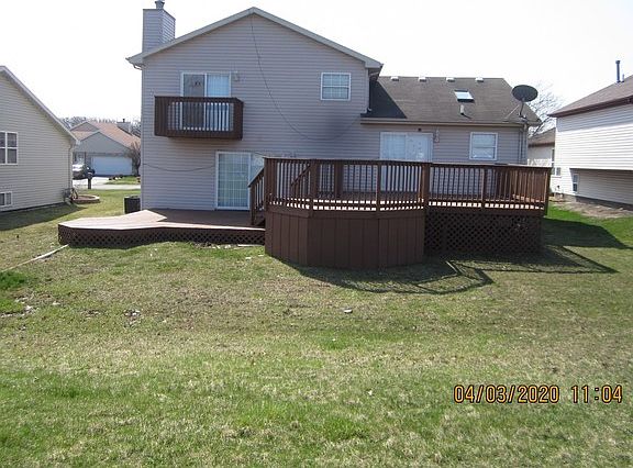 3rd image of 819 Mary Byrne Dr