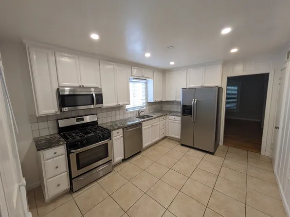 3629 Suffolk Dr, Fort Worth, TX 76109