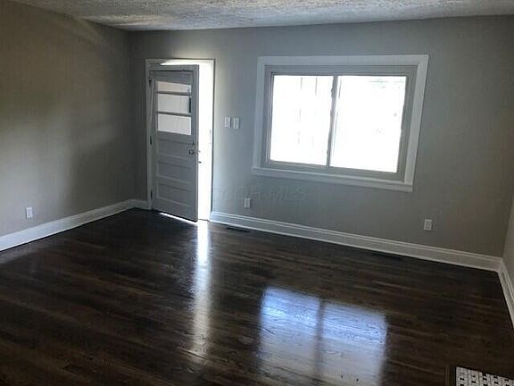 3rd image of 1195 Faber Ave
