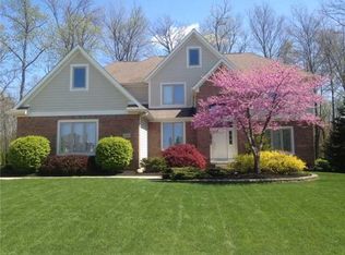 13190 Ashley Creek Dr, Pickerington, OH 43147