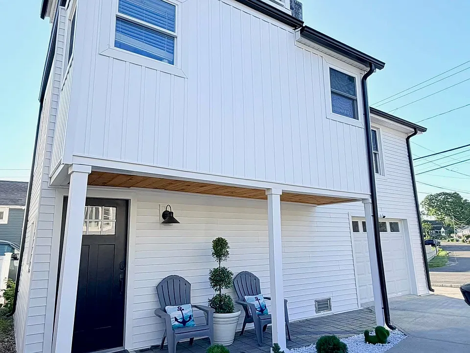 119 Melba St