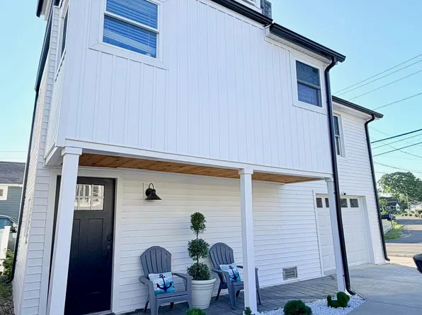 119 Melba St, Milford, CT 06460