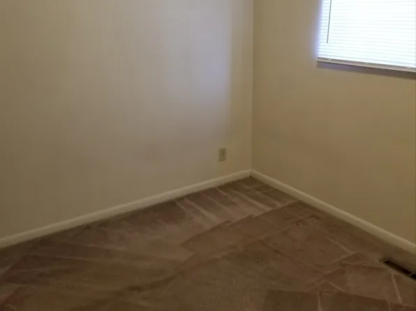 Available May 15th!, 5576 S 2300 W APT D, Roy, UT 84067