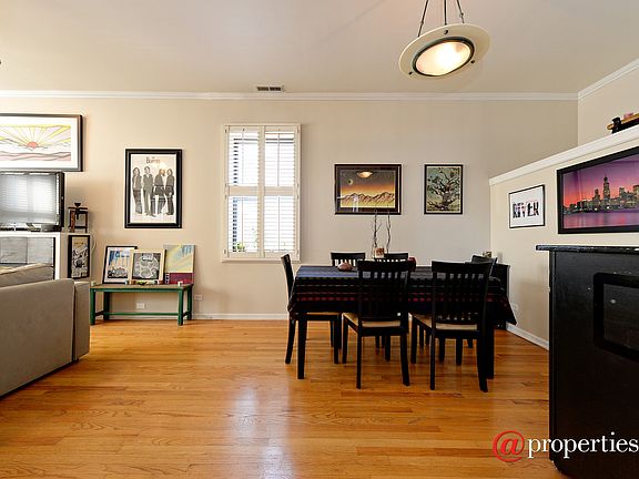 Living Room / Dining Room