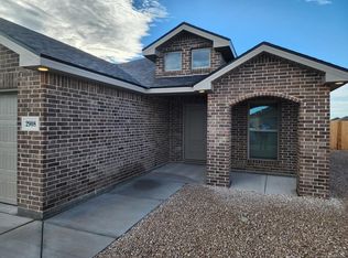 2908 Yellowhouse Ave, Midland, TX 79705