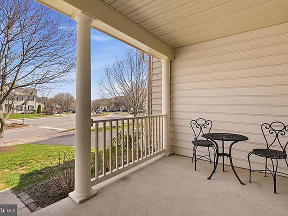 5th image of 159 Penns Manor Dr