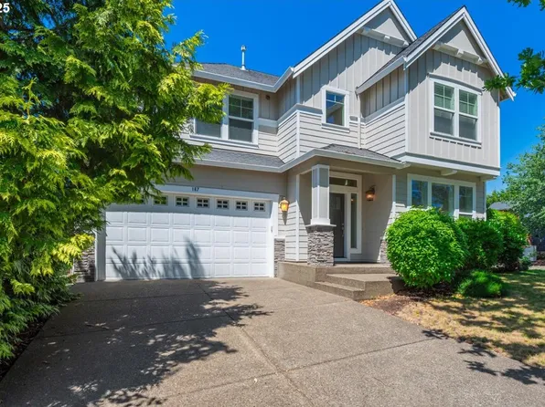 187 N Fairway St, Newberg, OR 97132