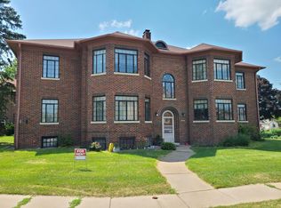 2648 N Ripley St #1, Davenport, IA 52803