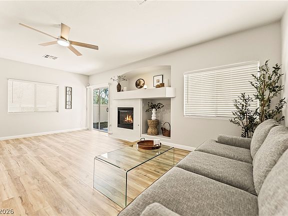 2nd image of 1099 Sheer Paradise Ln Unit 3