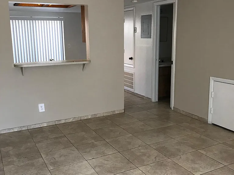 12103 Pepperdine Pl #12103 — Photo 4