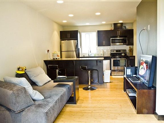 Bamboo floor, Caesar stone counter tops