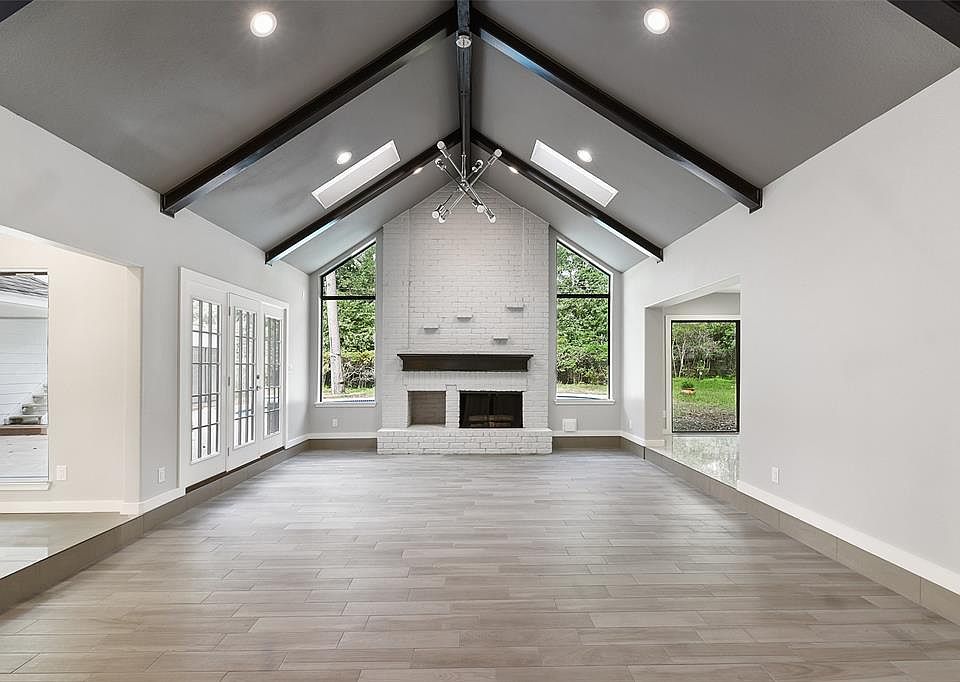 1st image of 14134 Heatherfield Dr