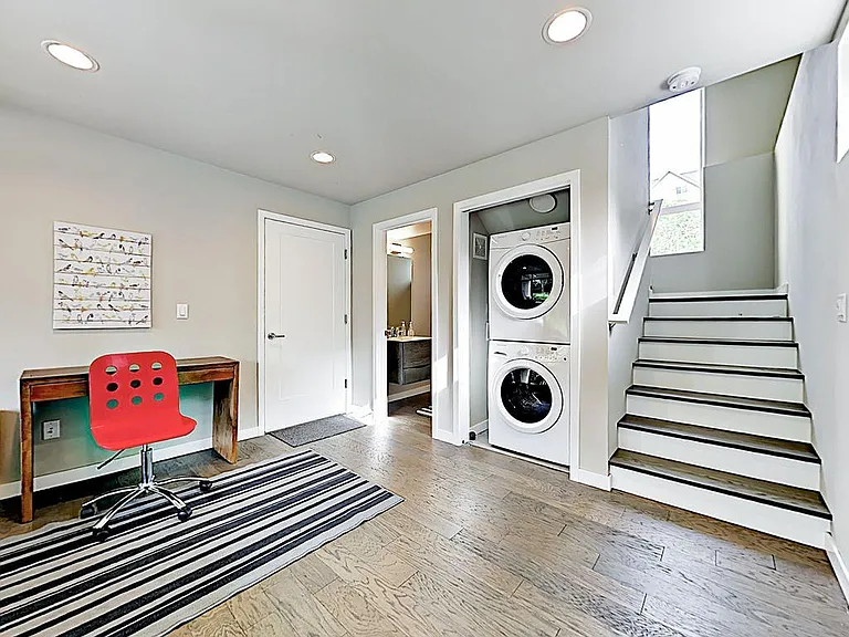 2806 S Charles St #D — Photo 2