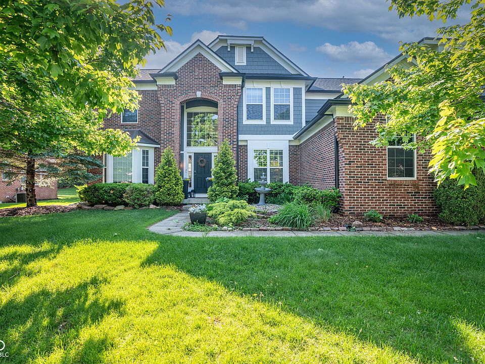 1st image of 11667 Shadowwood Ct