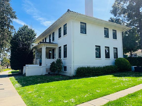 2nd image of 550A Presidio Blvd