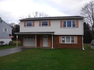 214 Roseland Ave, Seneca, PA 16346