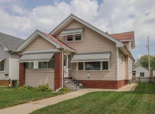 2013 Deane Blvd, Racine, WI 53403