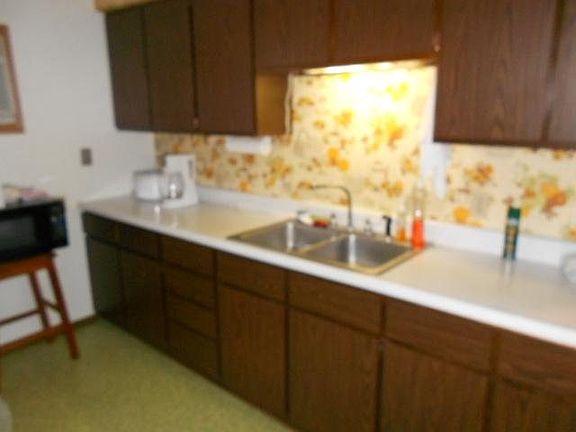 Apt 1