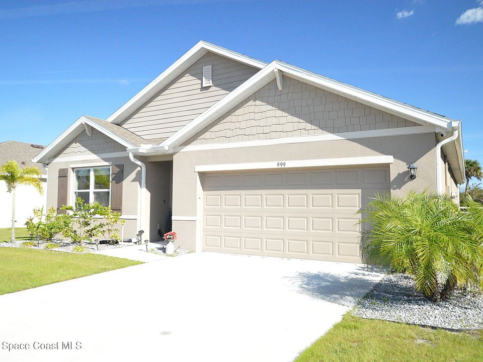 1st image of 999 Trinity St