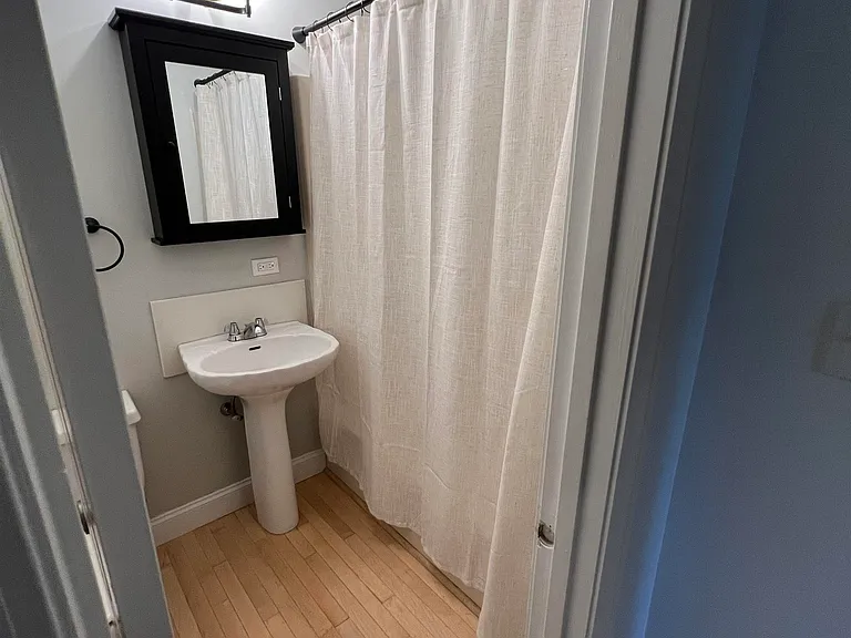 185 Madison St #1 — Photo 16