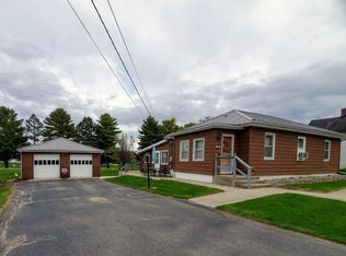 410 S Green Ave, Polo, IL 61064