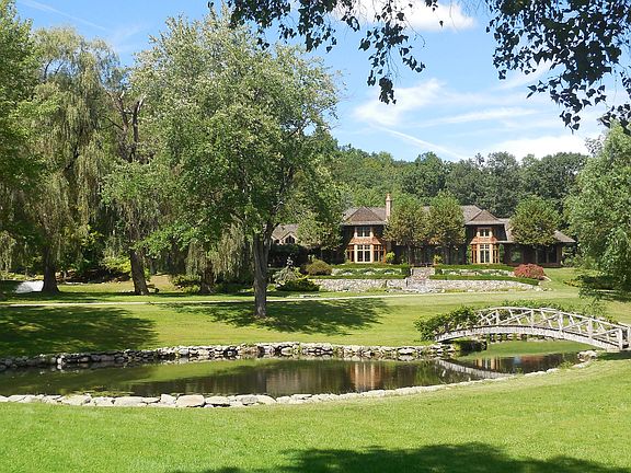 323 Florida Hill Road