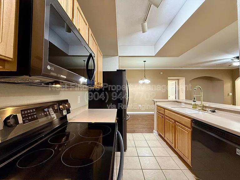 10075 Gate Pkwy N #2709 — Photo 6