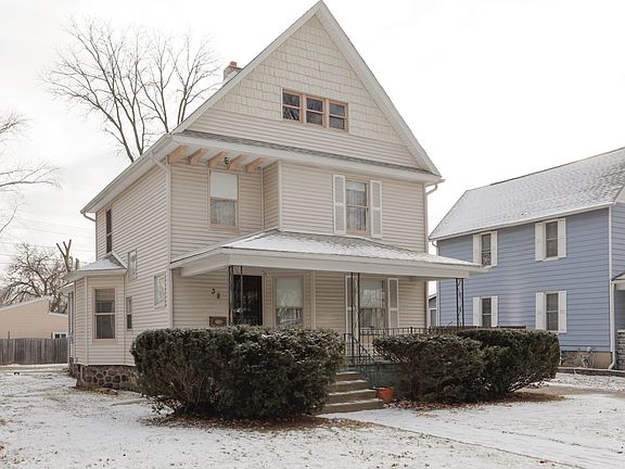 38 Garrison Ave-102