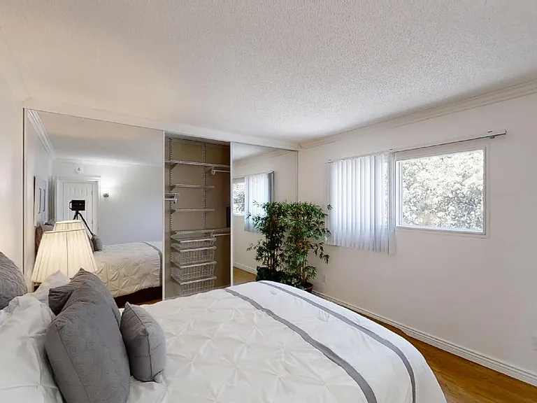 3455 Del Rey St — Photo 15