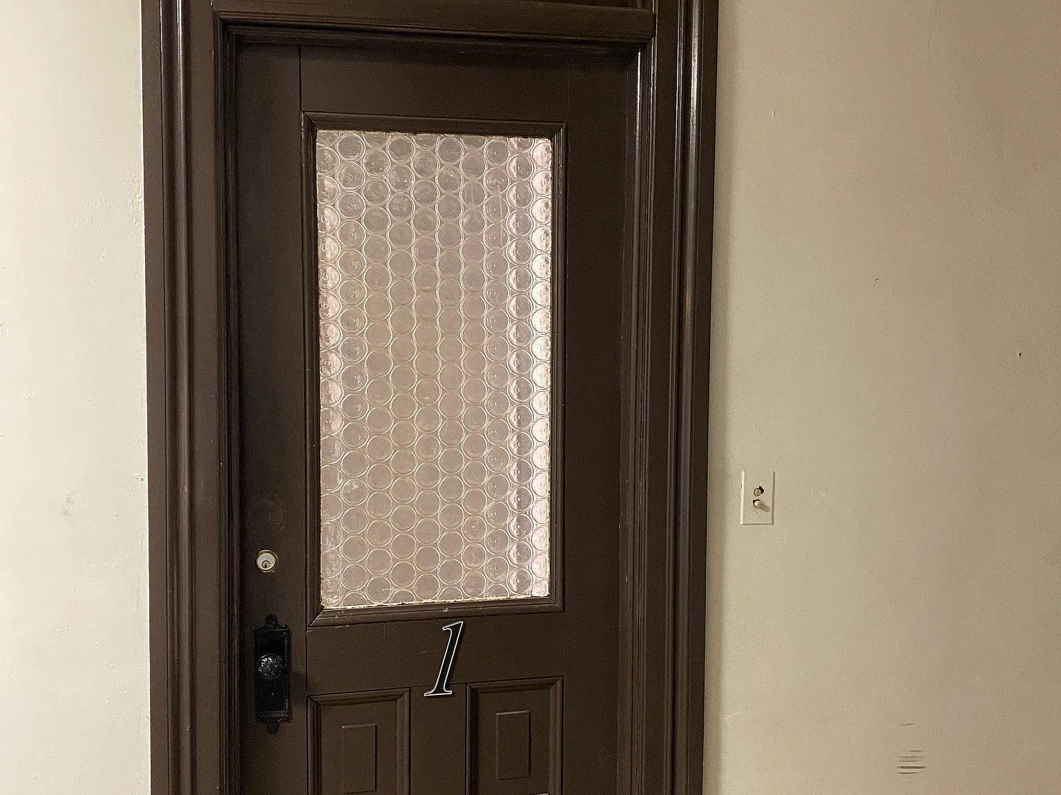 3 bed, 1150 sqft, $1,250 — Photo 1