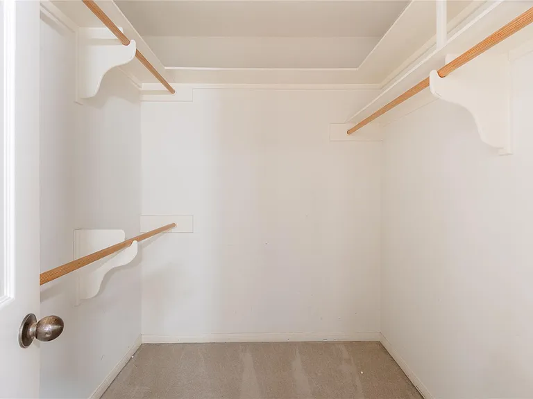 2232 Azalea Cir — Photo 12