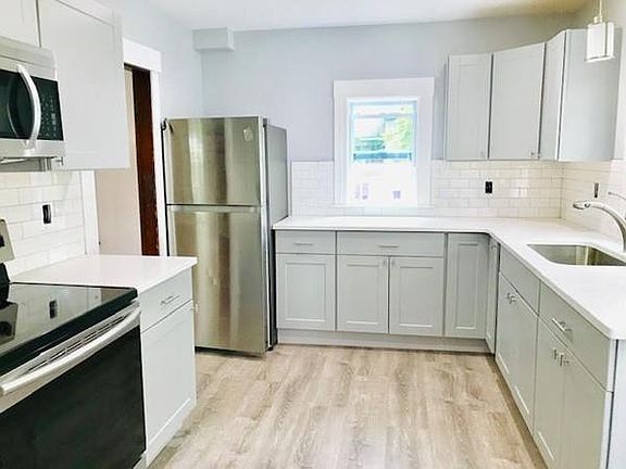 4th image of 27-31 Essex St