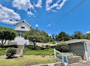 5 Crescent Rd, Martins Ferry, OH 43935