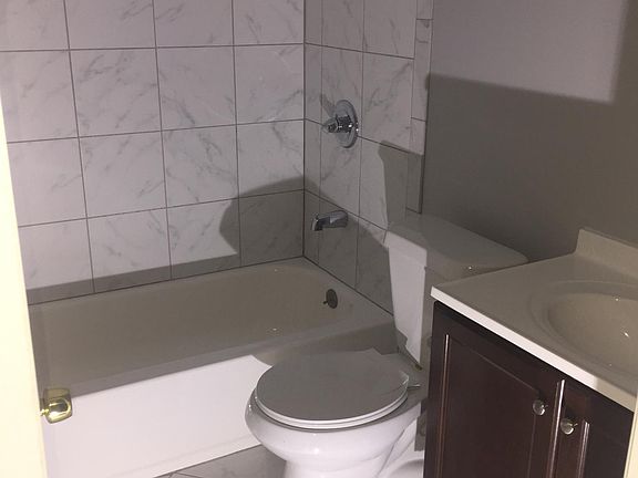 5th image of 3454 Pruett Ct