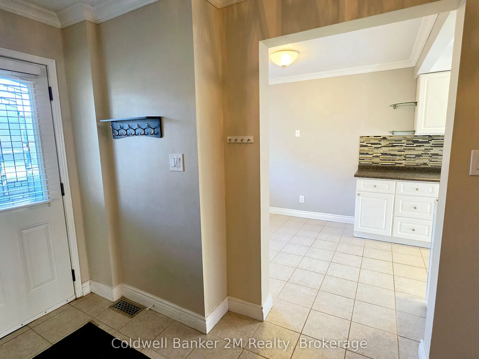 3 bed, $2,700 — Photo 4