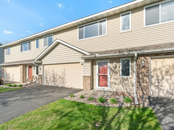 4052 Blakewood Dr, Shakopee, MN 55379