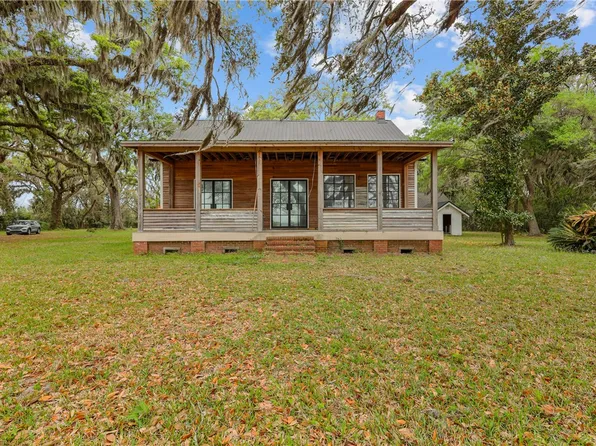 55 Cedar Point Rd, Brunswick, GA 31525
