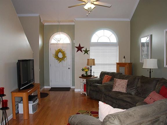 3rd image of 1618 Monte Vista Dr