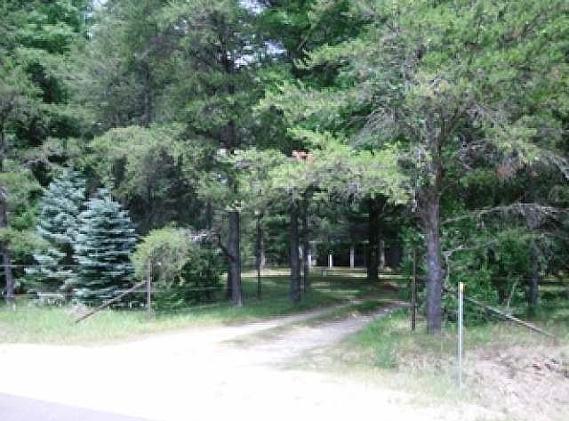 1st image of 10210 Finley Lake Ave