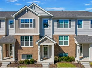 30W085 Brayman Ct, Naperville, IL 60563