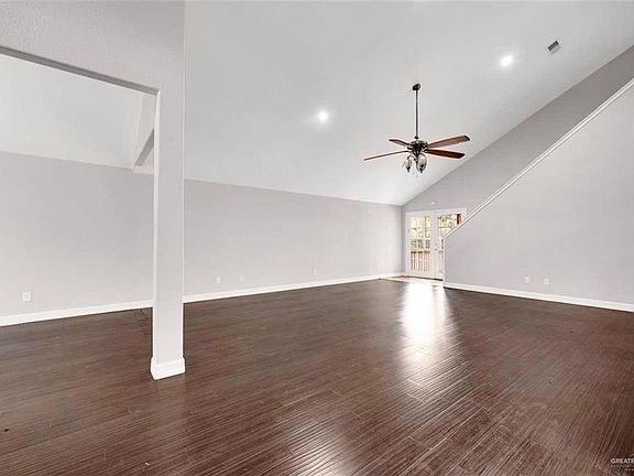 4th image of 817 Cimarron Dr