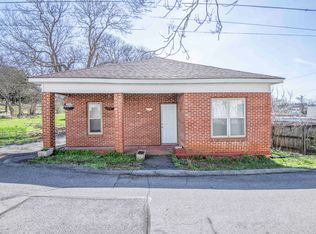912 Hotel Ave #1, Maryville, TN 37804