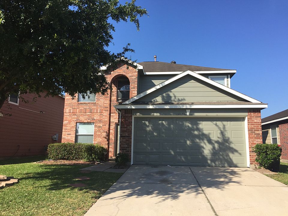 18810 Prairie Larkspur Dr.