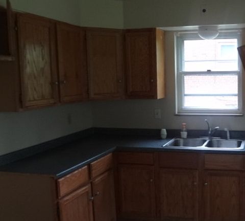 3rd image of 6451 Meadowvista Ct