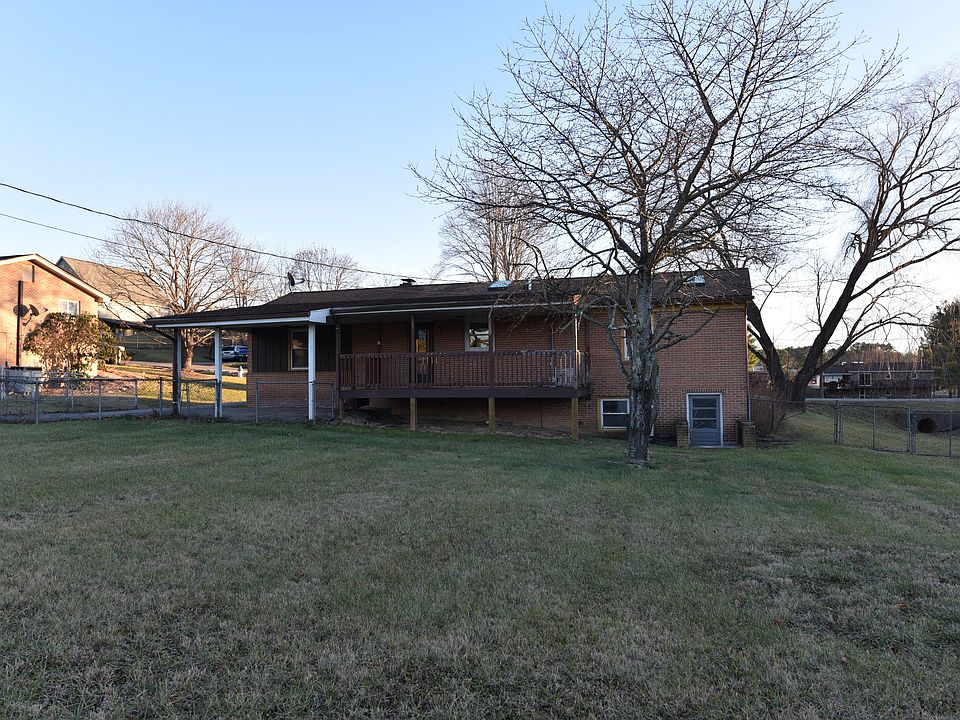 2nd image of 5415 Aldrin St
